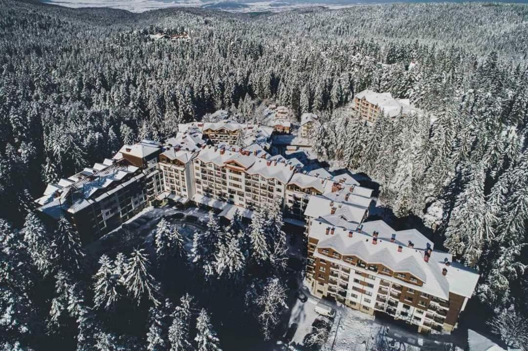 Fox Boutique Apartment Borovets Gardens Екстер'єр фото