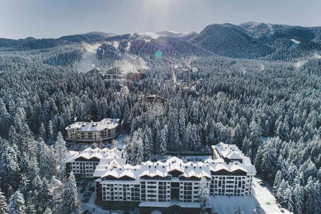 Fox Boutique Apartment Borovets Gardens Екстер'єр фото